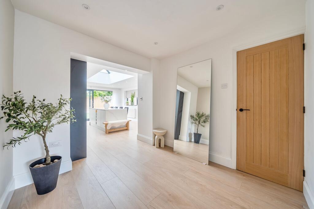Breakfast Room