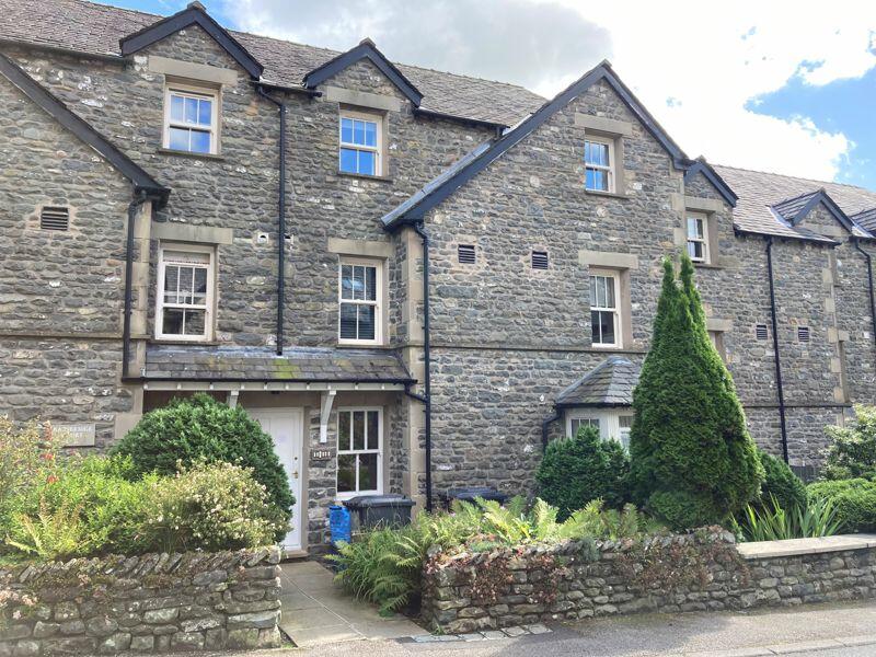 5 Bainbridge Court