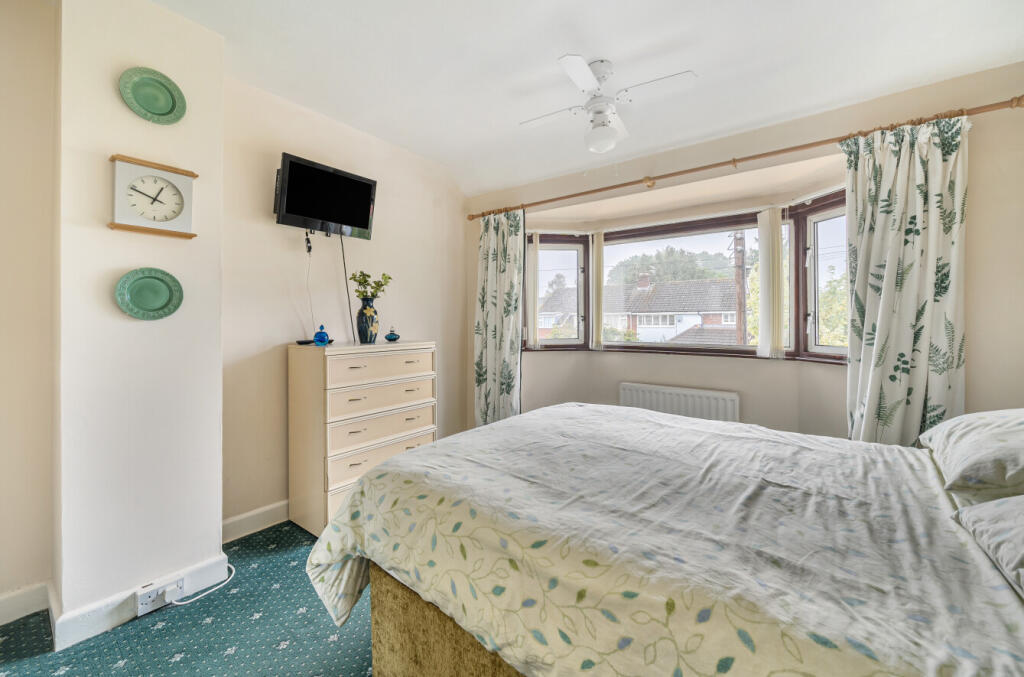 1329662-4-6888c197e77bf