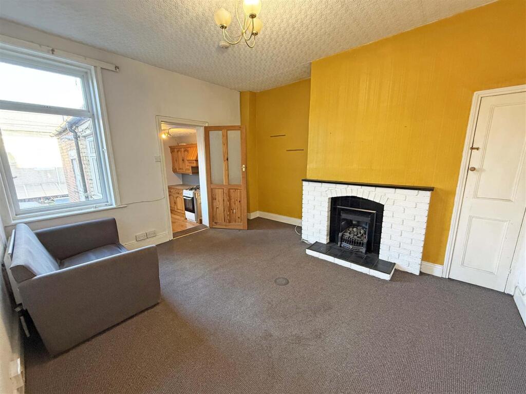 Waldo Street Lounge.jpg