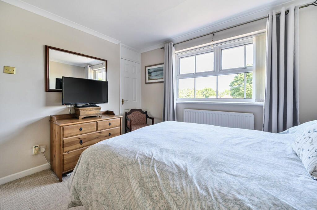 1295445-15-682713...