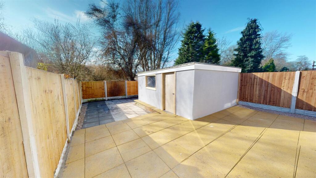 Brookway Lane Rear Garden