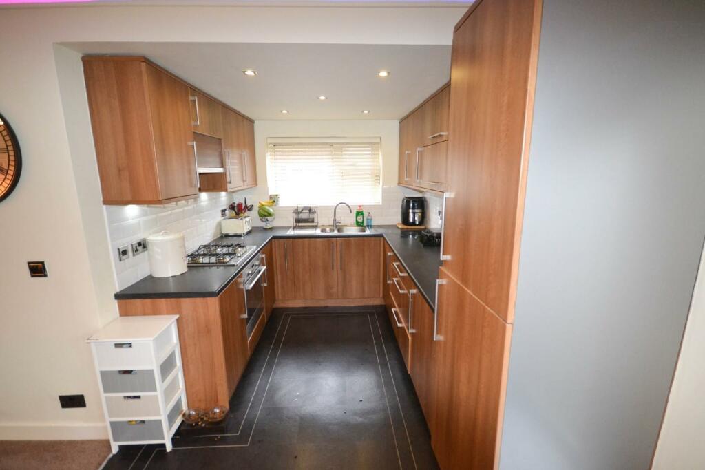 Open Plan Lounge/Kitchen