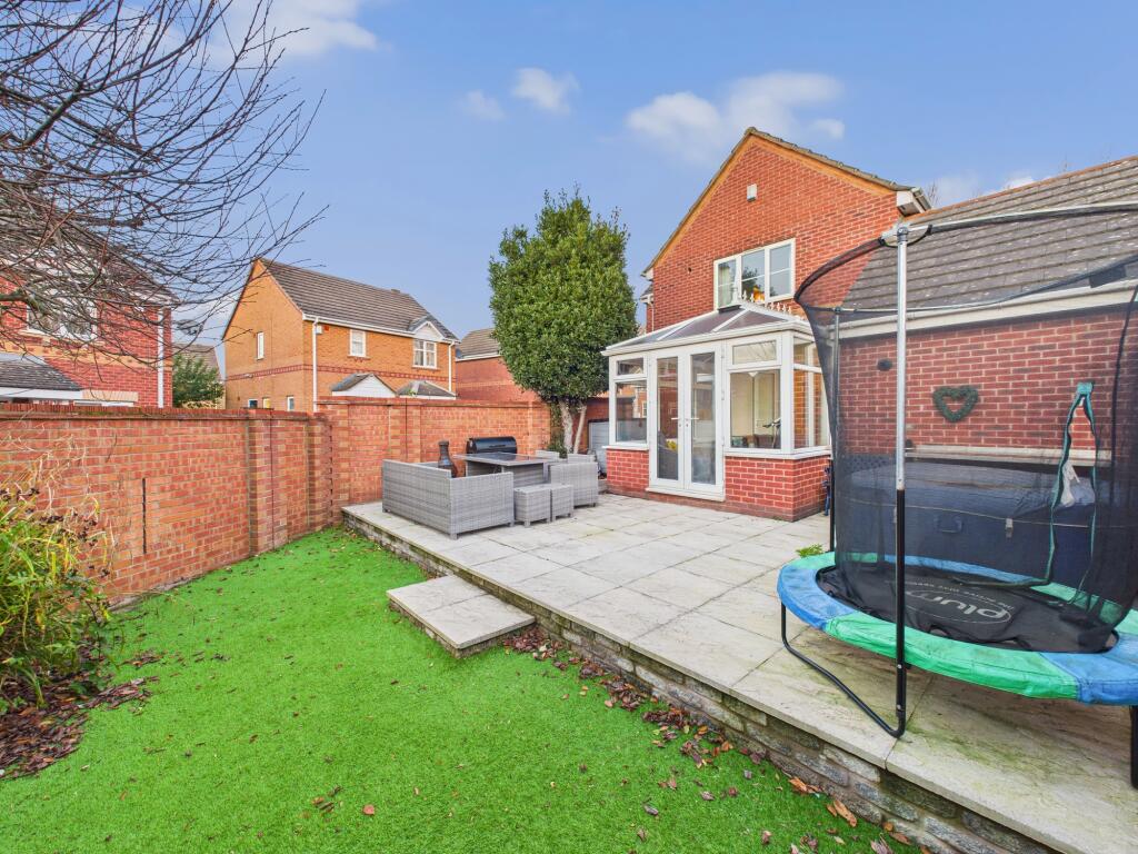 CAM05192G0-PR0187-STILL011