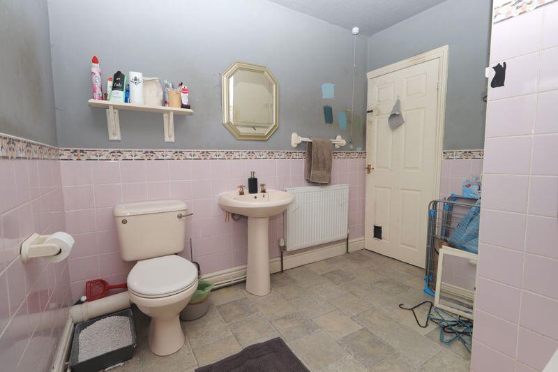 First Floor Bathroom