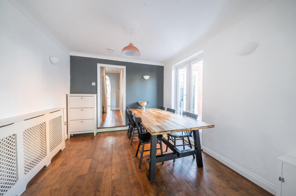 14-68221a2b85669-...