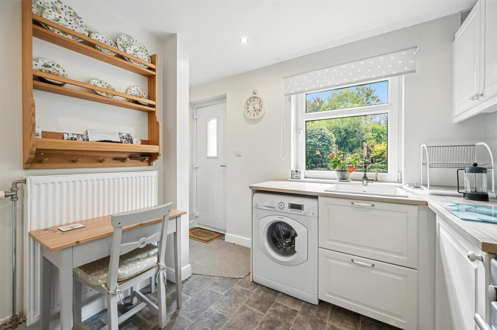 Annexe Kitchen to back door.jpg