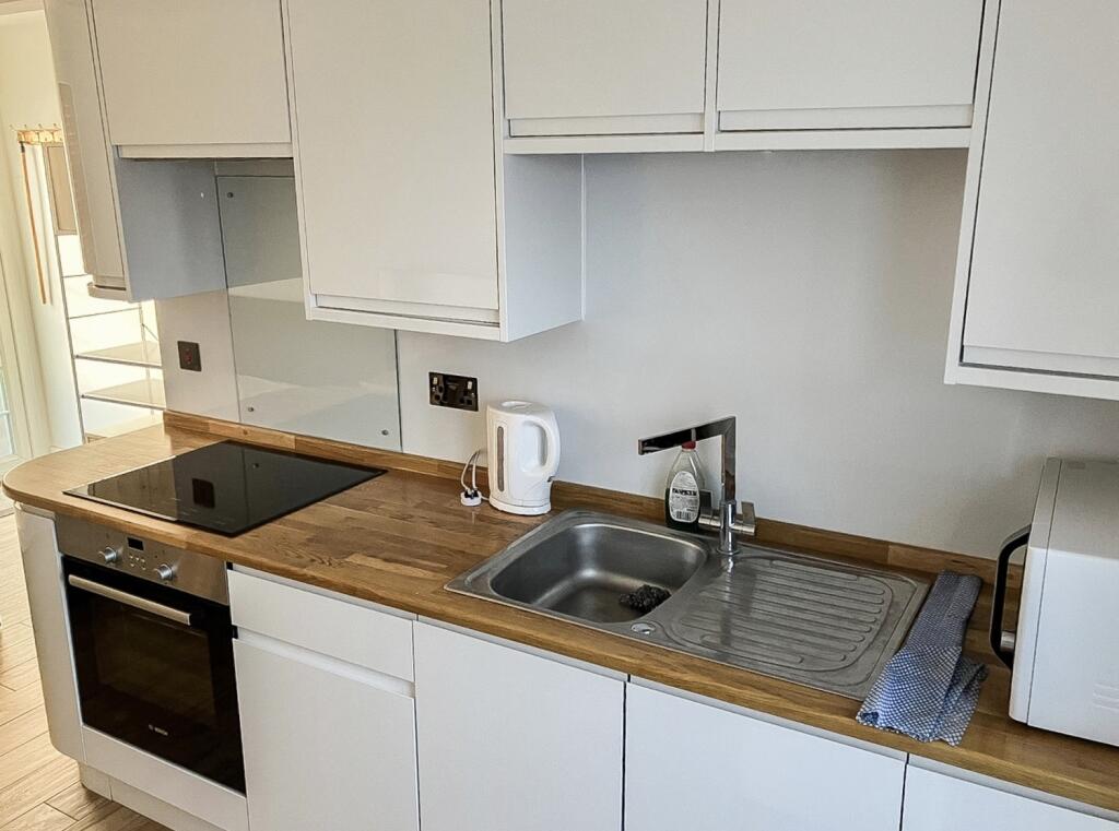 5-Annex kitchen