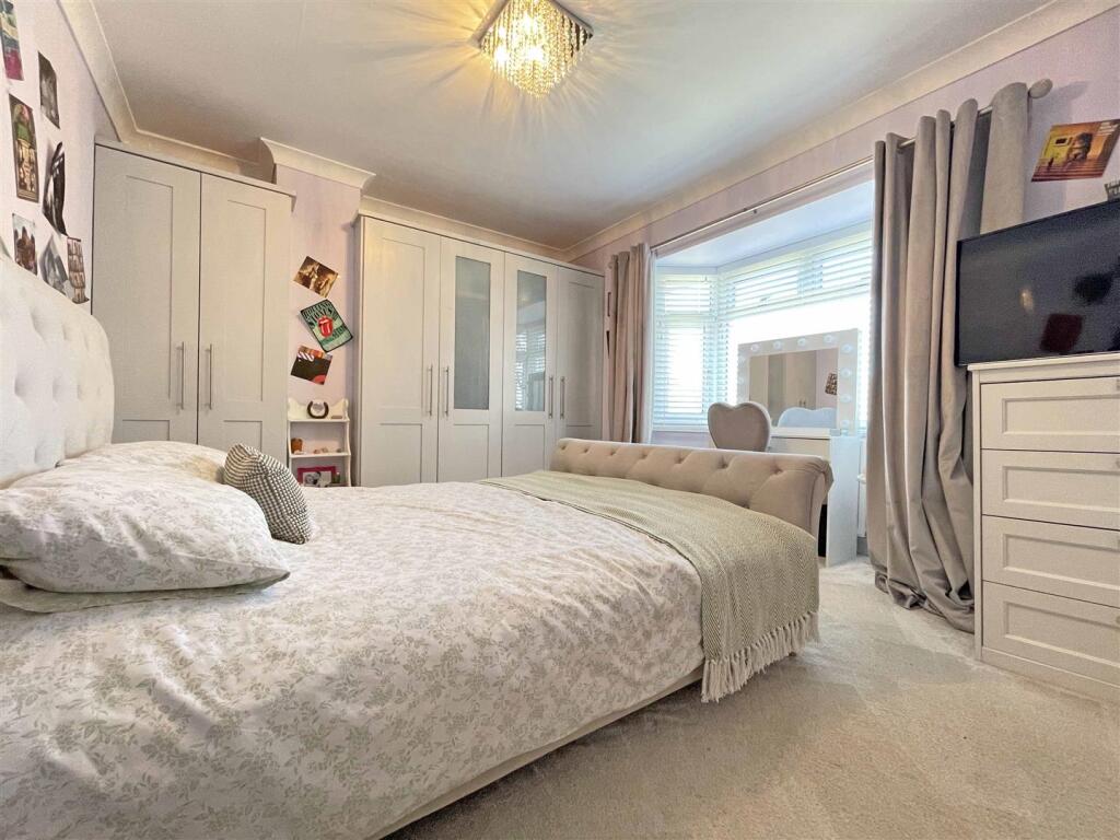 Great Berry Road 52 - Bedroom Three.jpg