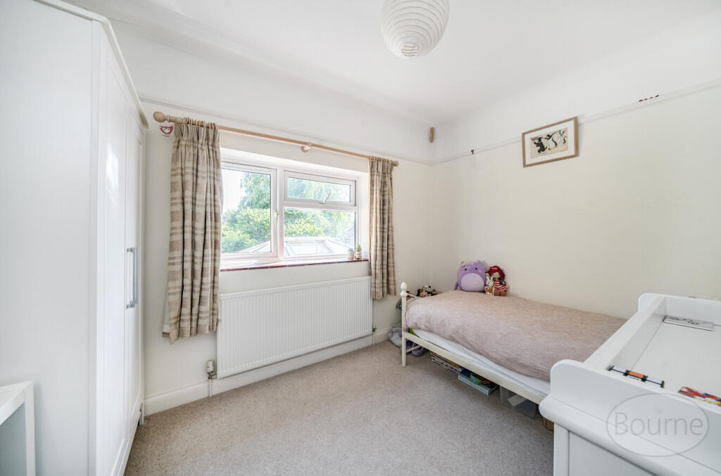 4ade8e90-6c18-4b9...