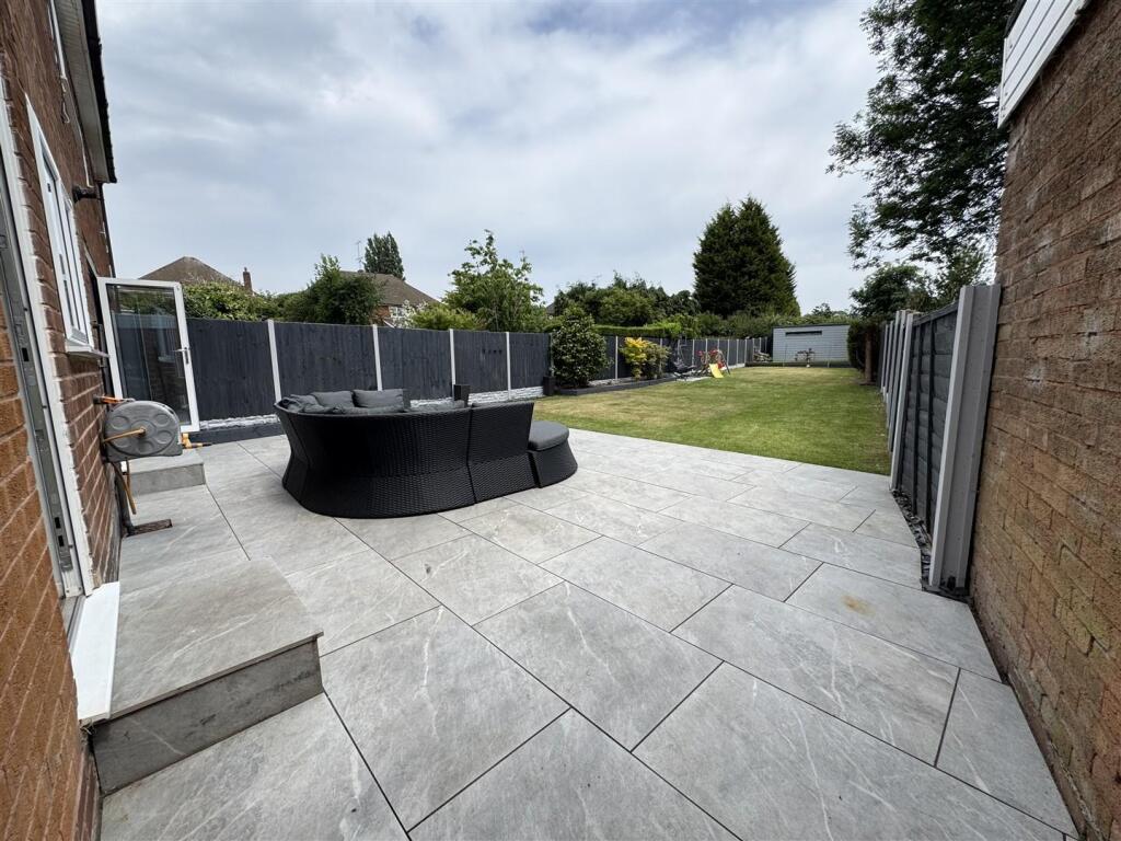 IMG_5040 (Large).JPG