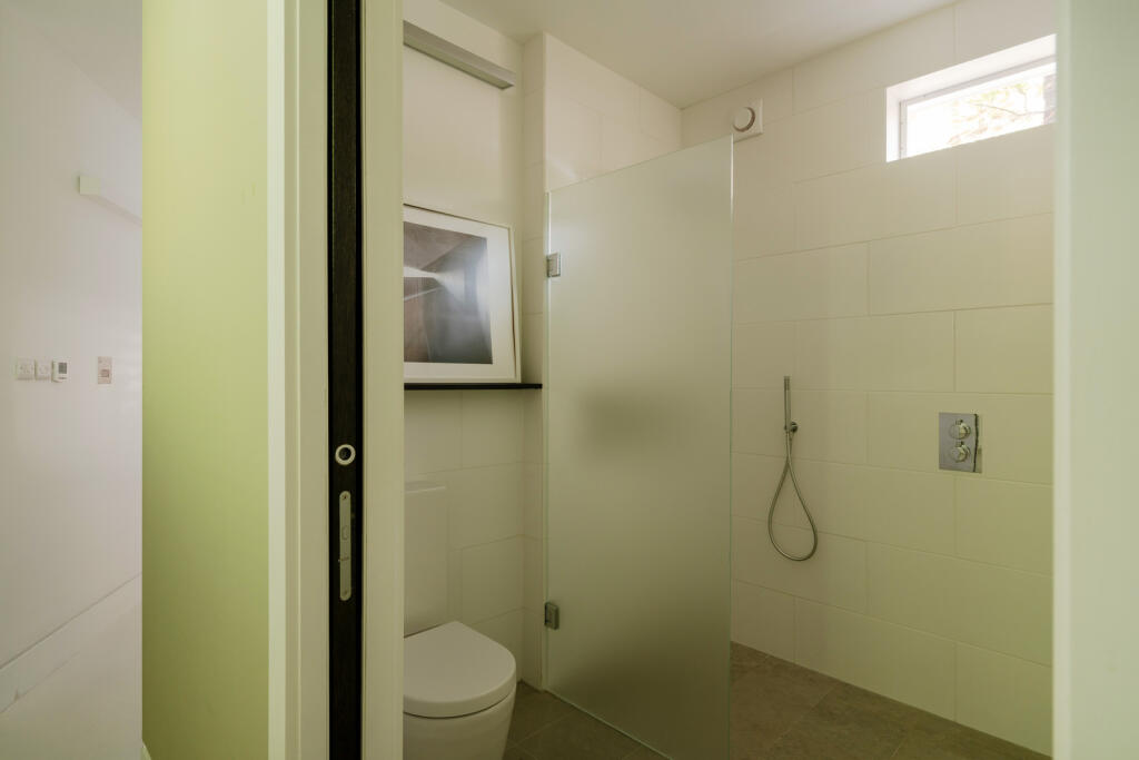 281771 - Elwood Street, London N5 - high res - ...