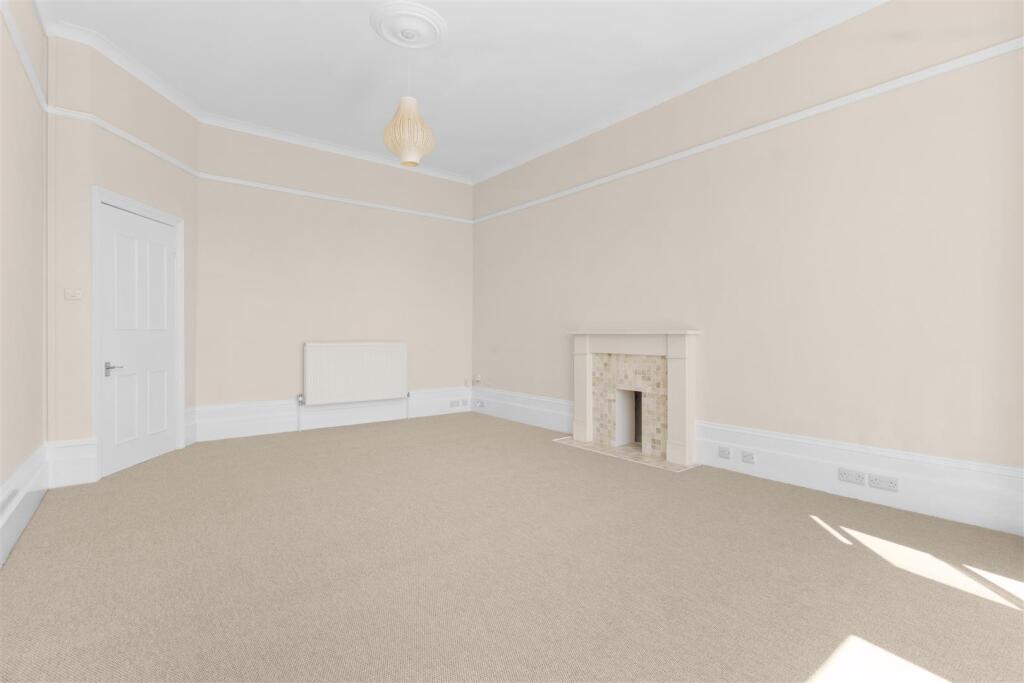 living room #4.jpg