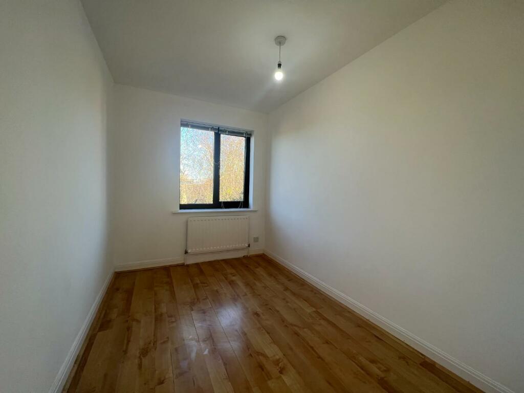 Bedroom 3.JPG