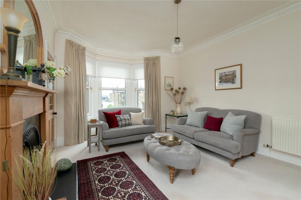 Moira Terrace 10