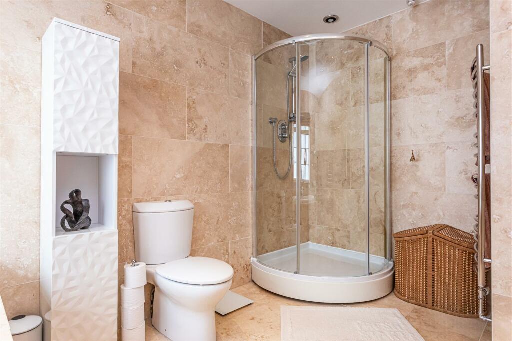 398 Holcombe Road-35.jpg