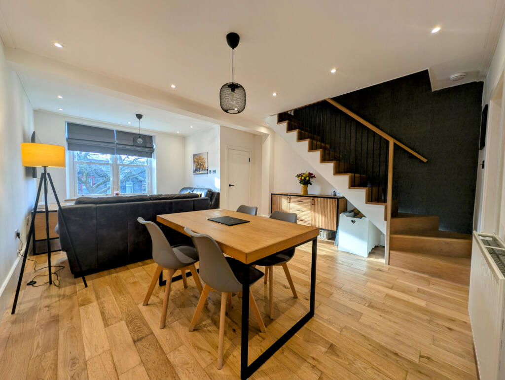 Lounge/Diner