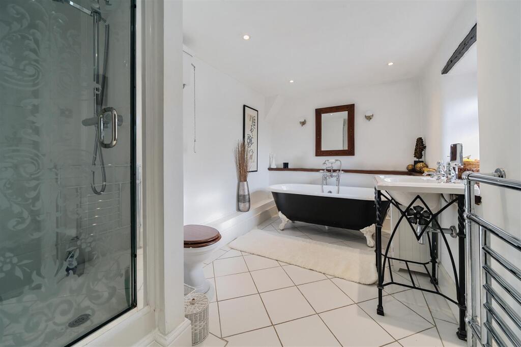 Walnut Tree Cottage, 35-36 Tathall End, Hanslope (