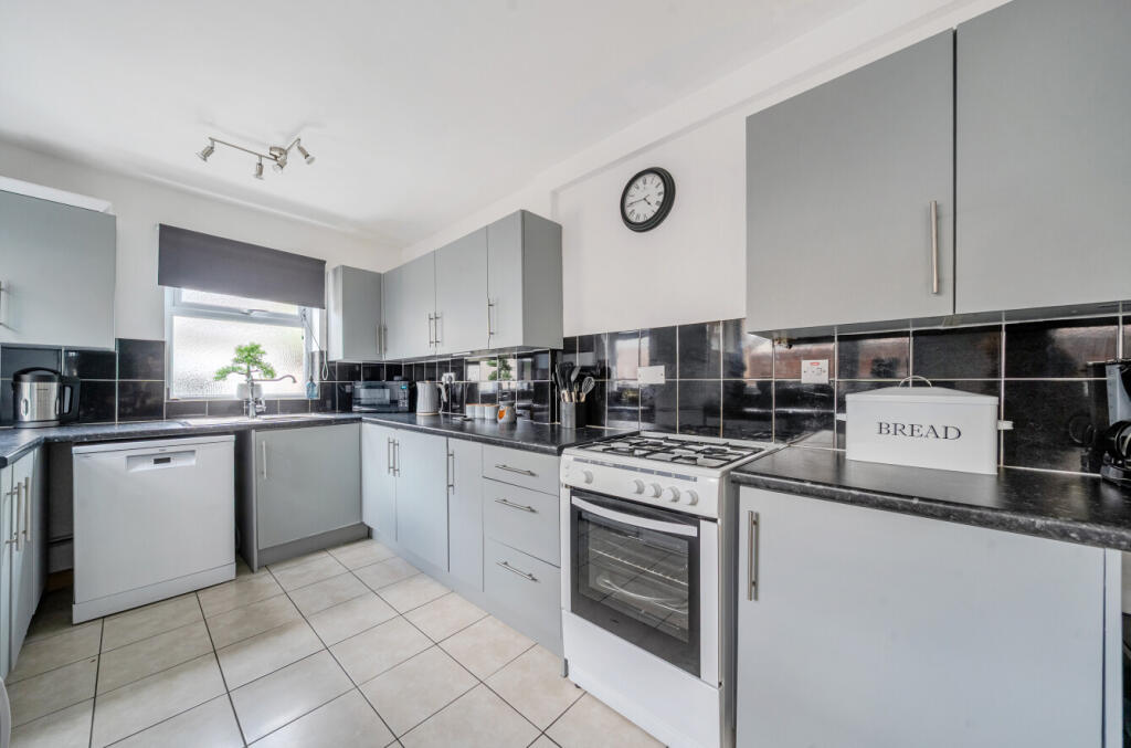 1346141-14-68b5e2...