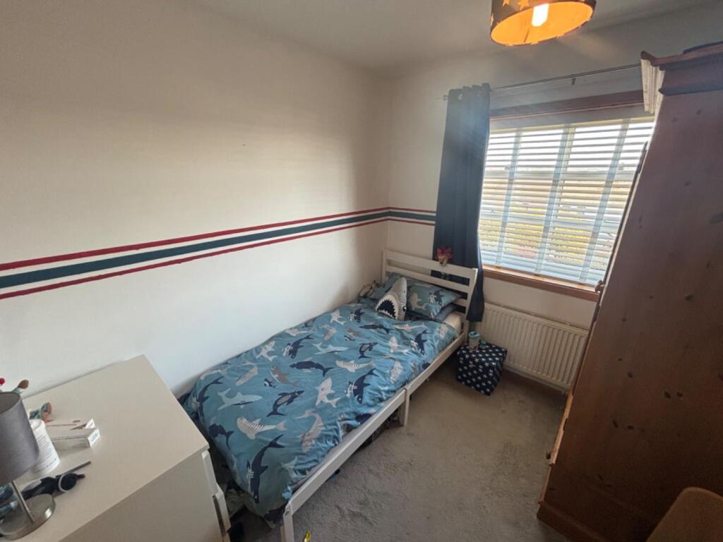 bedroom 3.jpg