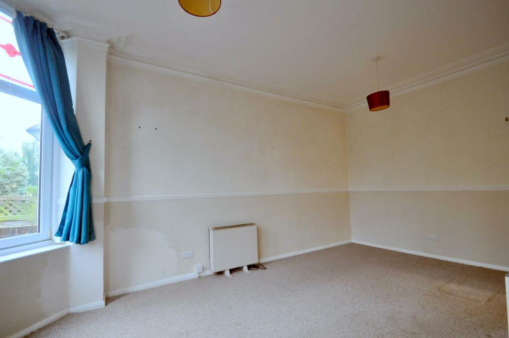 Studio Room