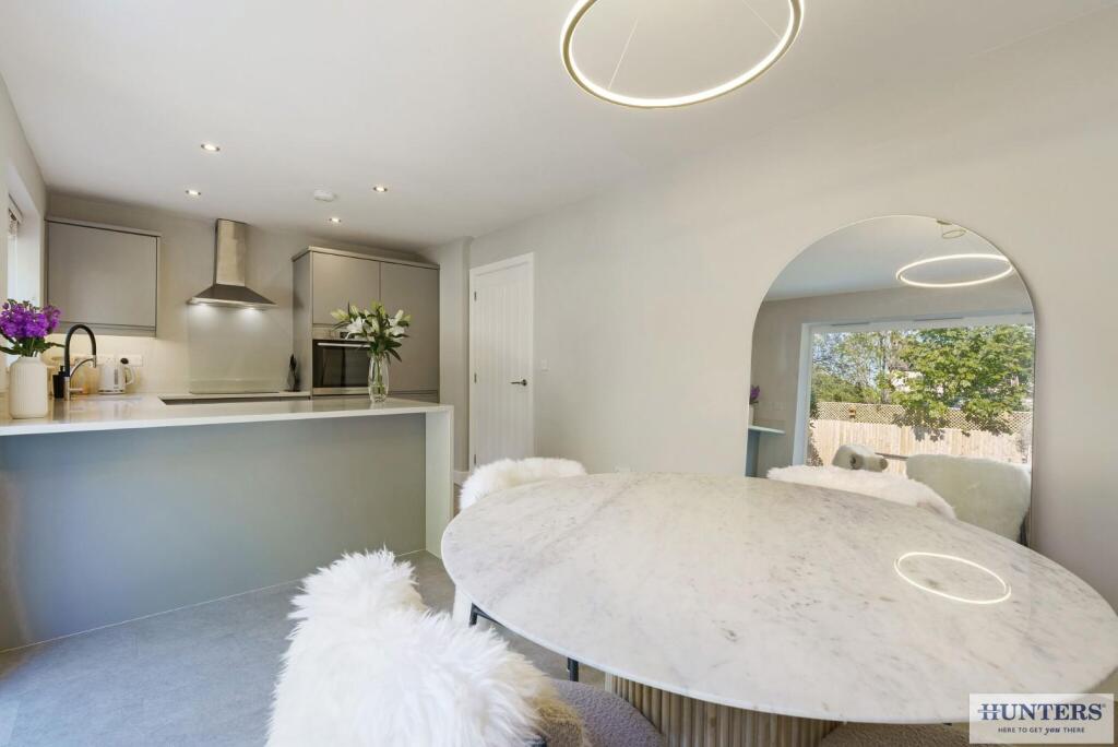 91839_4-Ings-Grove-Guiseley-Leeds  (8) - Copy_low.