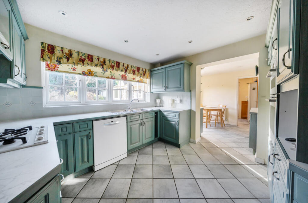 1393391-11-69453b...