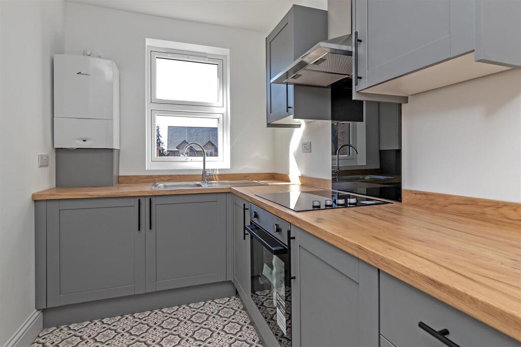 4BFrogmoreRoad-13.jpg