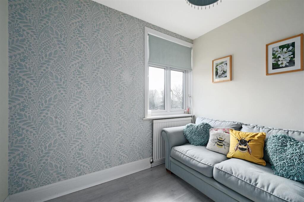 53 Magdalen Road TN376EU (9).jpg