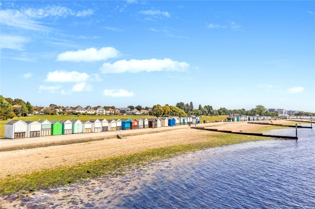 Hanworthy Park