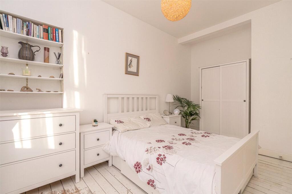 Bedroom Alt