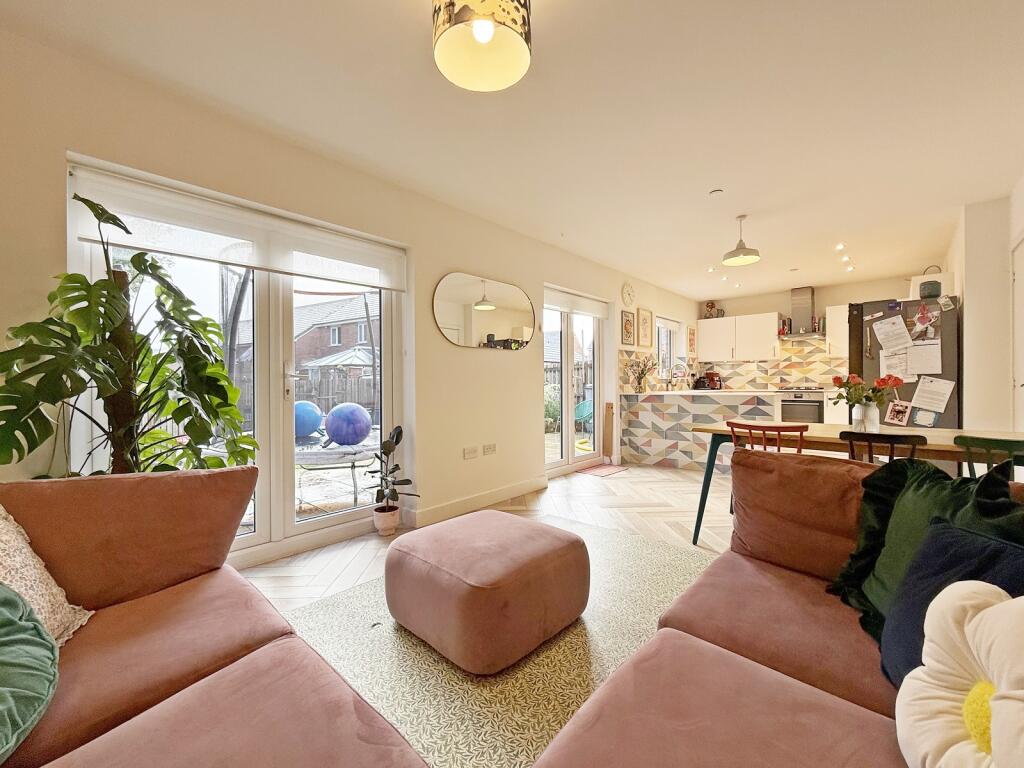 Kitchen/Diner/Family Room