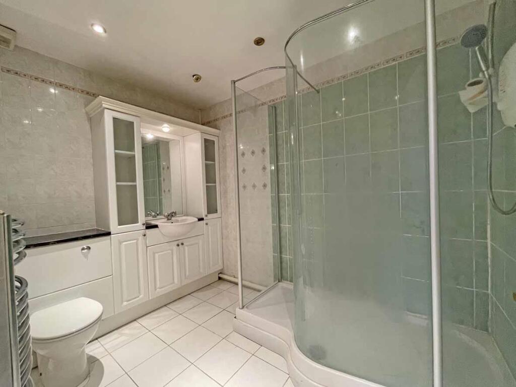 Medway Place 37 Shower Room...jpg