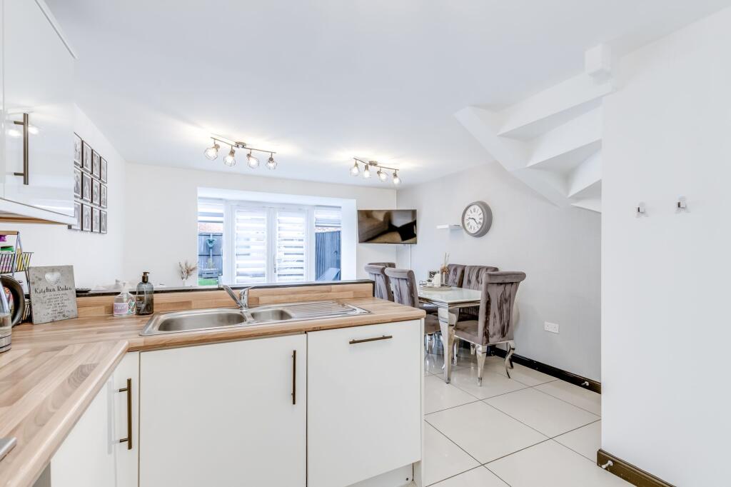 Kitchen diner / family room