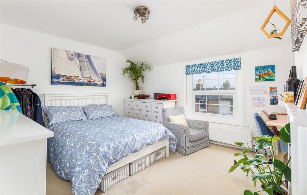 Bedroom 1-1