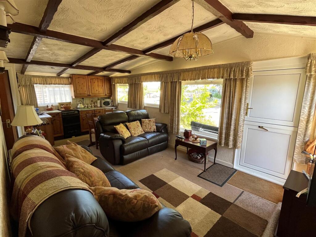 Living Area.jpg