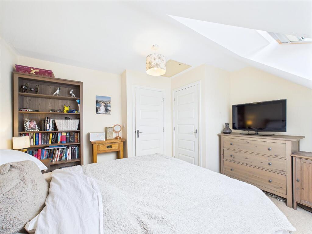 Sunderland Close, Church Gresley (28).jpg