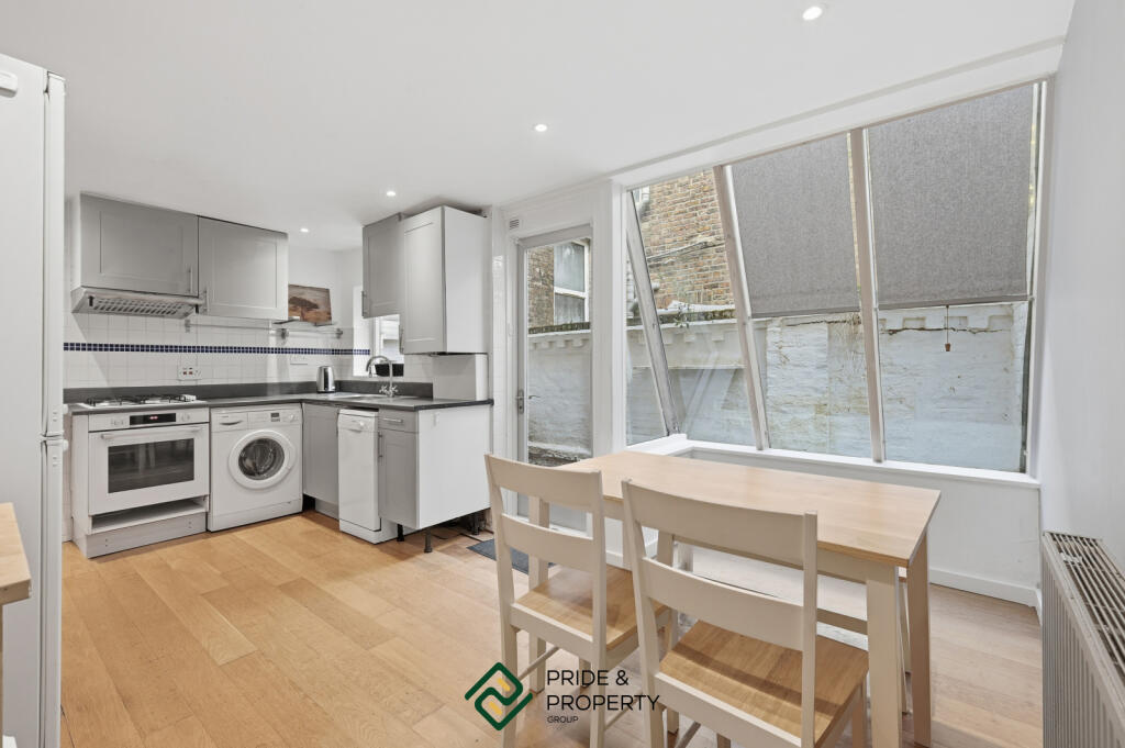 Kitchen / Diner