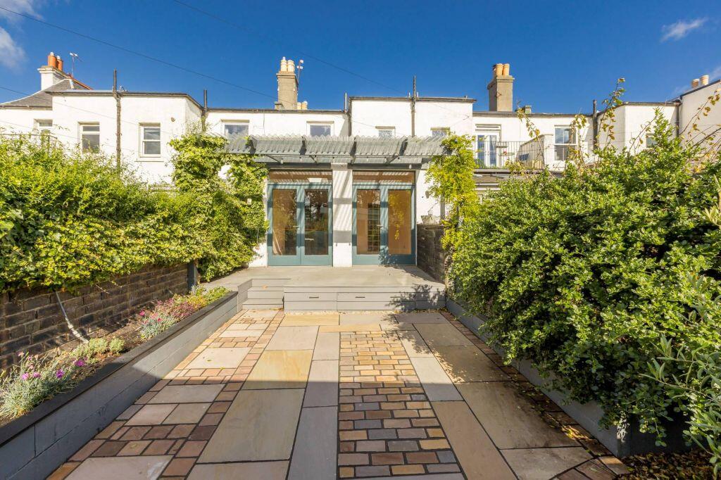 Property Image 18