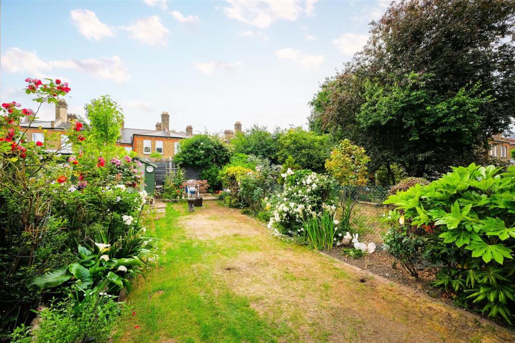 57 Blyth Road-18.jpg