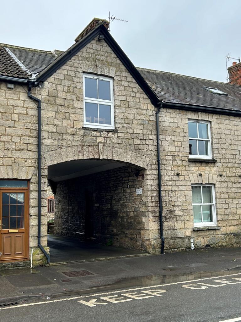Entrance to Mews