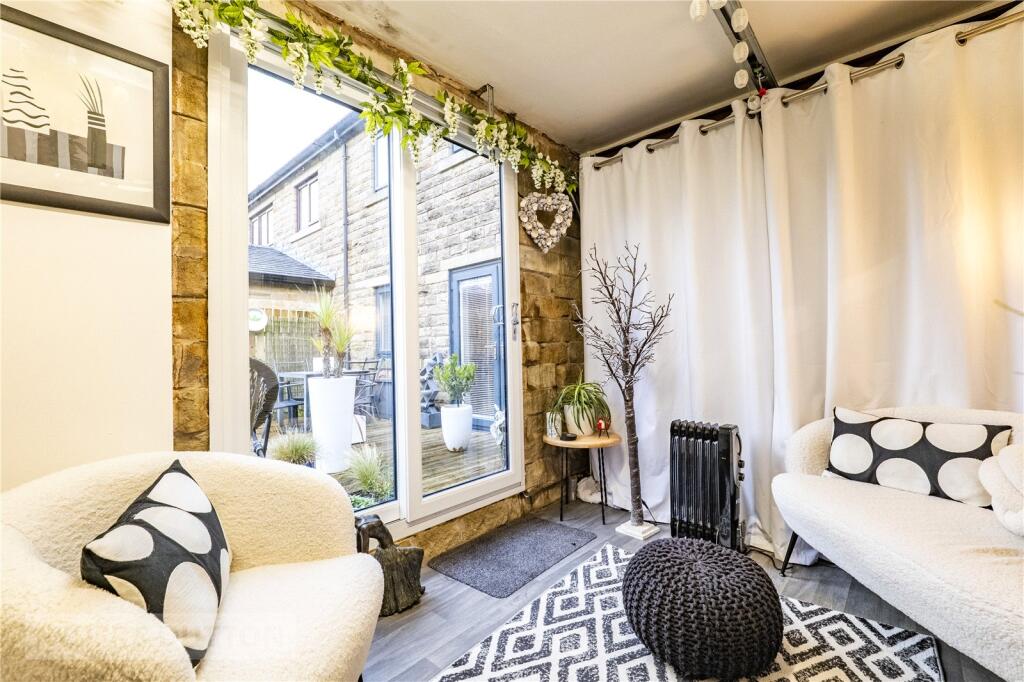 Garden Room/Garage