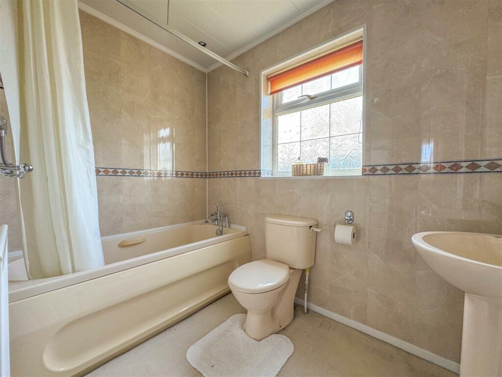 Hawk Close - Image-8.jpg