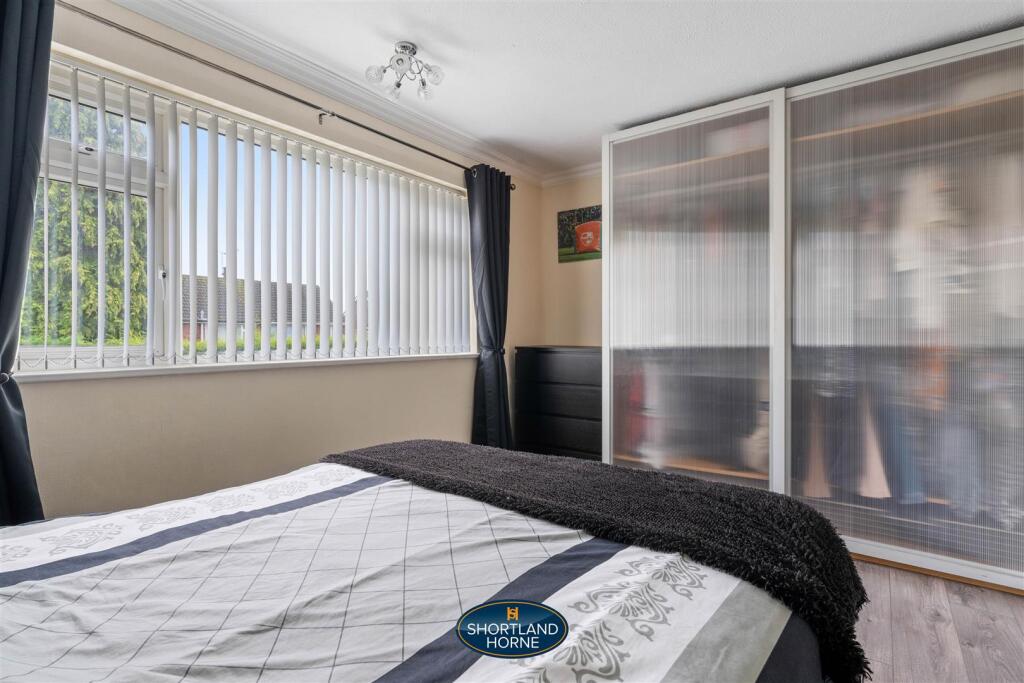 23 Mackenzie Close (9 of 23).jpg