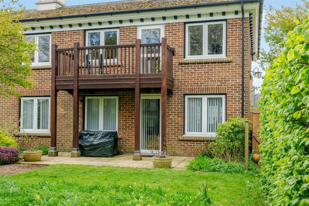 26 Malthouse Court, Towcester (4).jpg