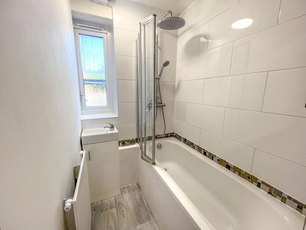 BATTEN28437305-09-2025__21-11-19_IMG_9531_edite...