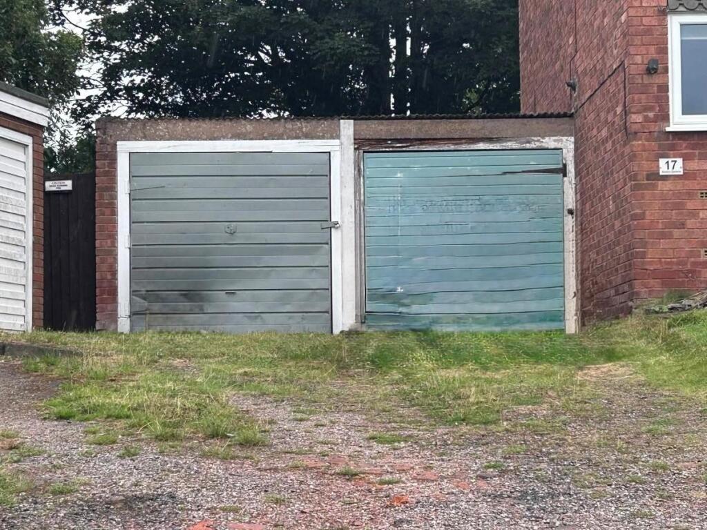 garage.jpg