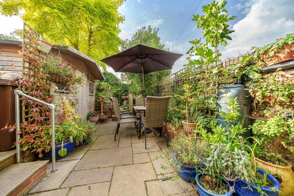 Garden (2)