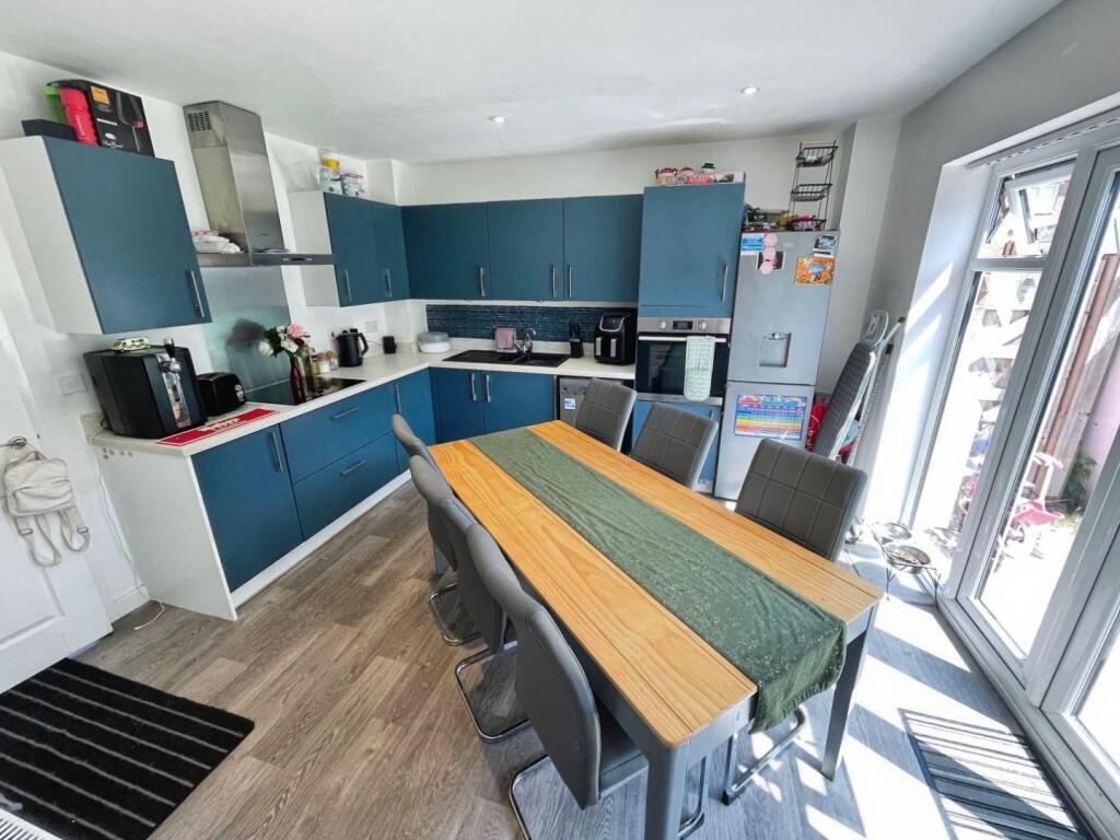 da456fb1-A-485A-BEFC-5E2DA0B75C2C-5000-000000B11D6