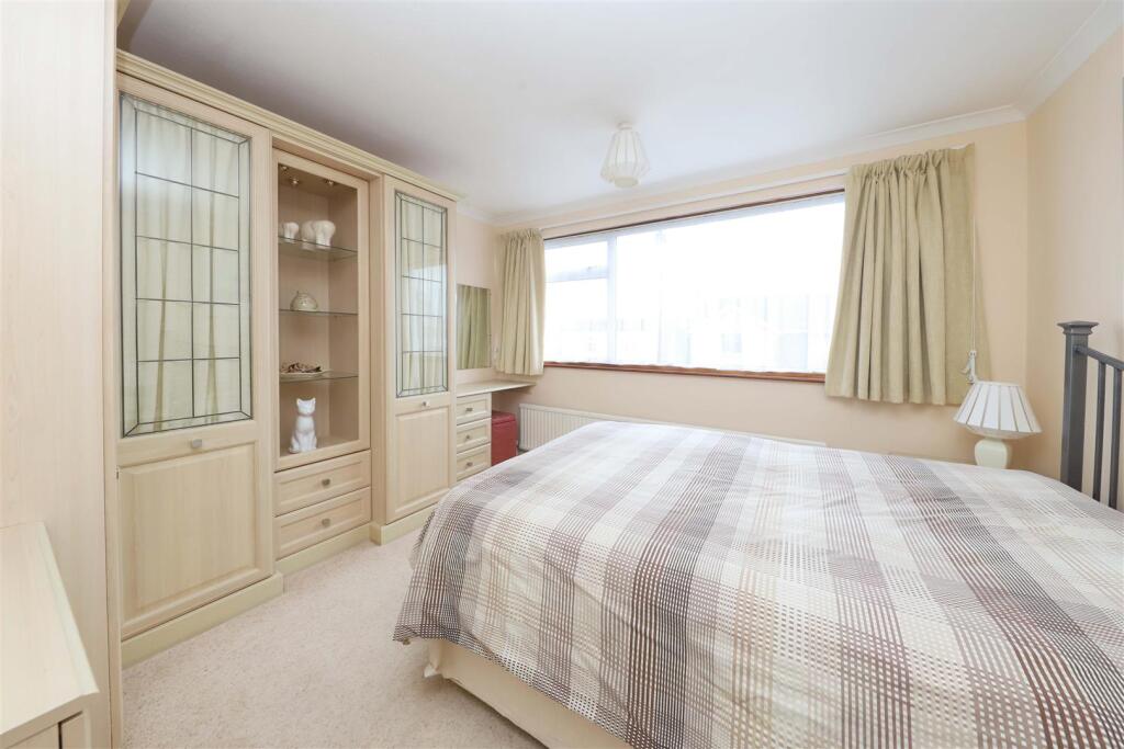 17 Fairacres (3) copy.jpg